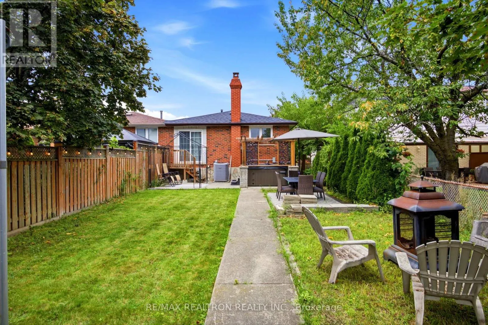 118 SURBRAY GROVE