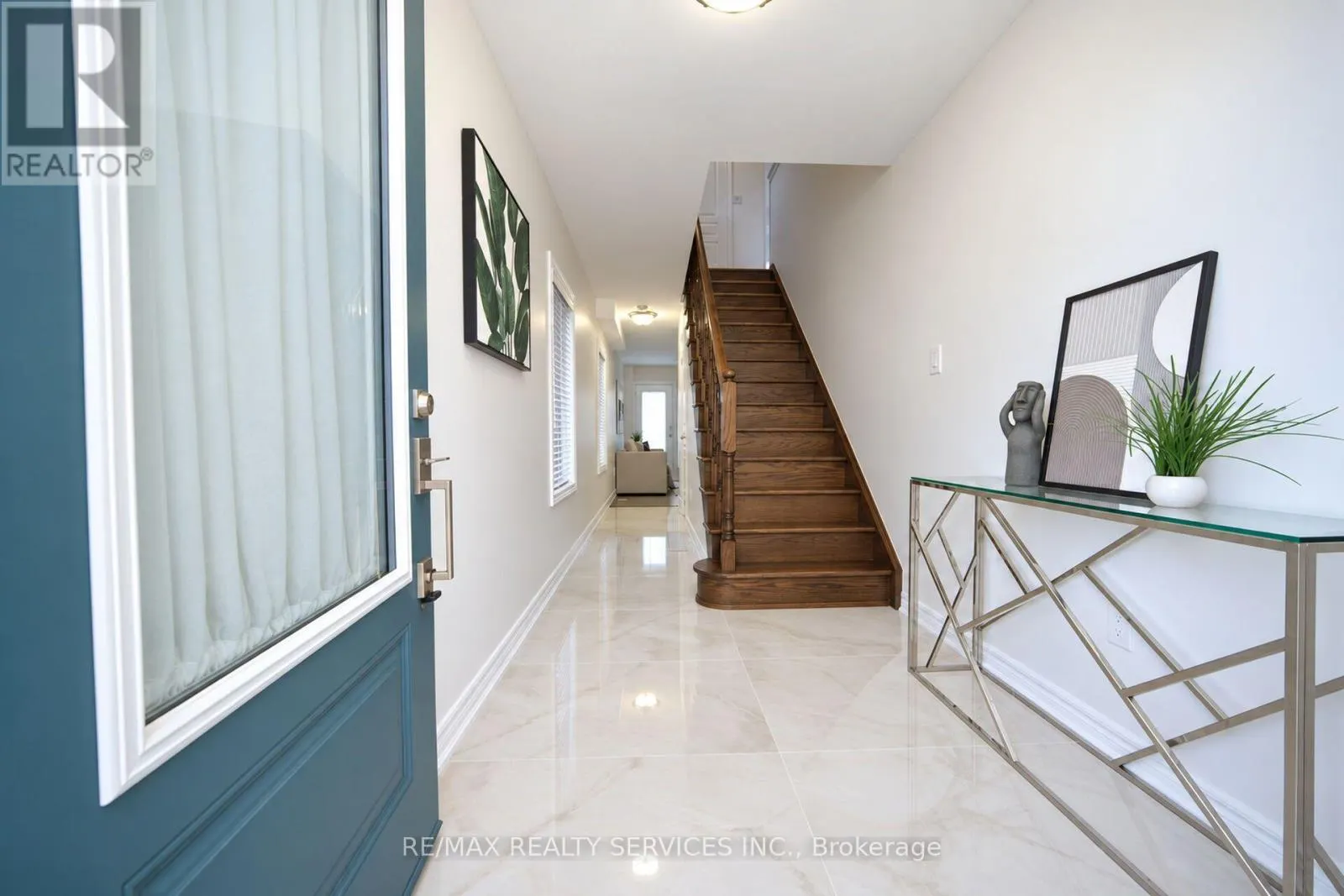 111 - 12 CEDARLAND ROAD
