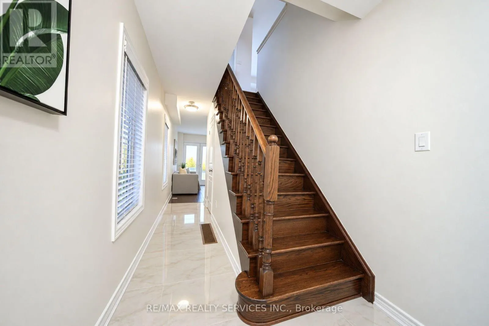 111 - 12 CEDARLAND ROAD
