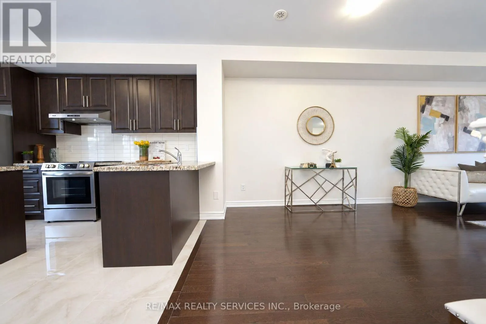 111 - 12 CEDARLAND ROAD
