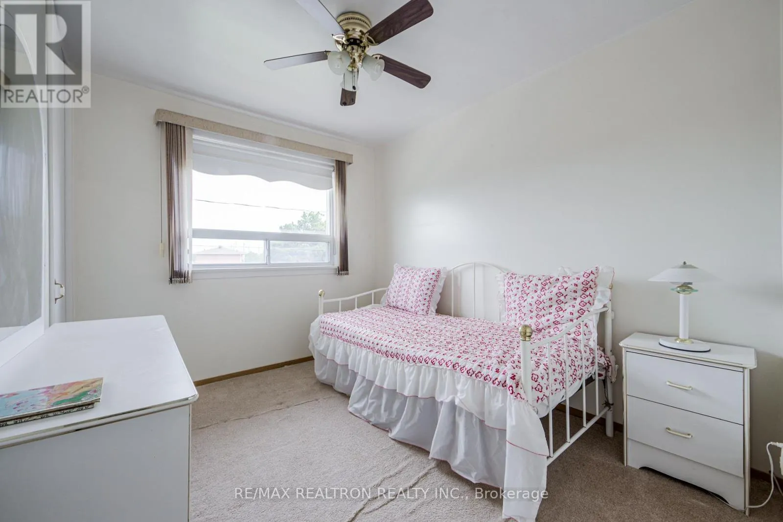 62 HULLMAR DRIVE