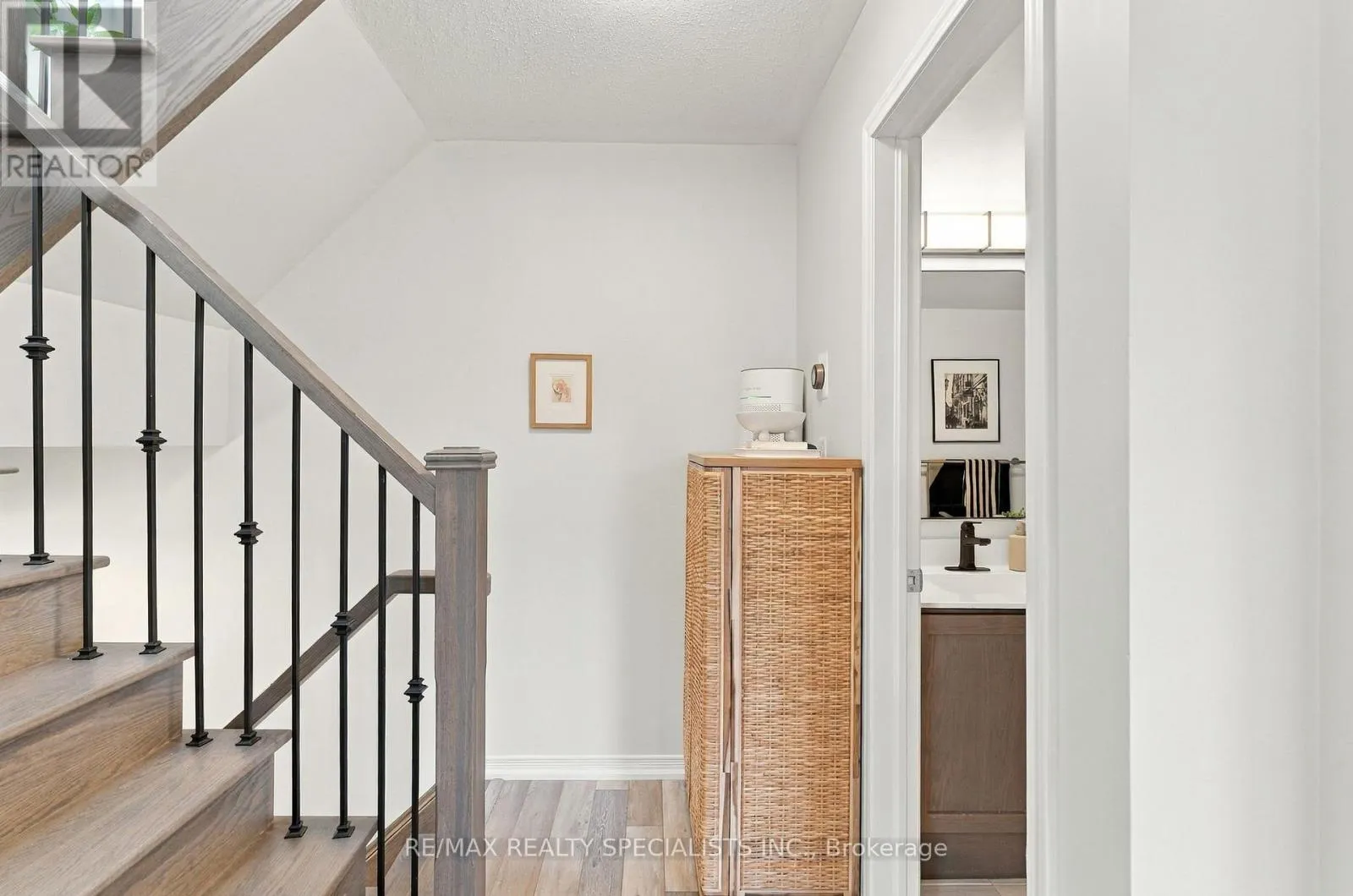 5 - 24 FIELDWAY ROAD