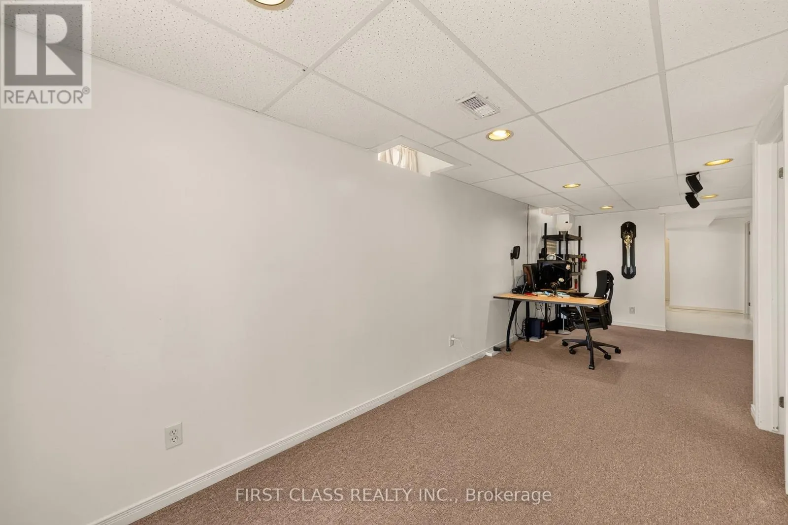 38 PACIFIC WIND CRESCENT