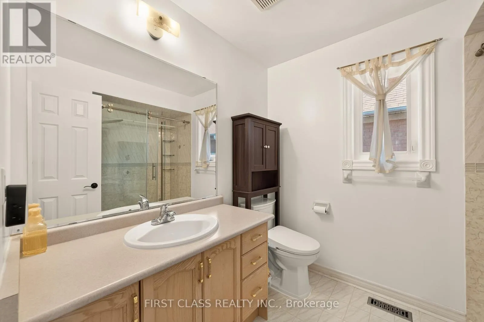 38 PACIFIC WIND CRESCENT