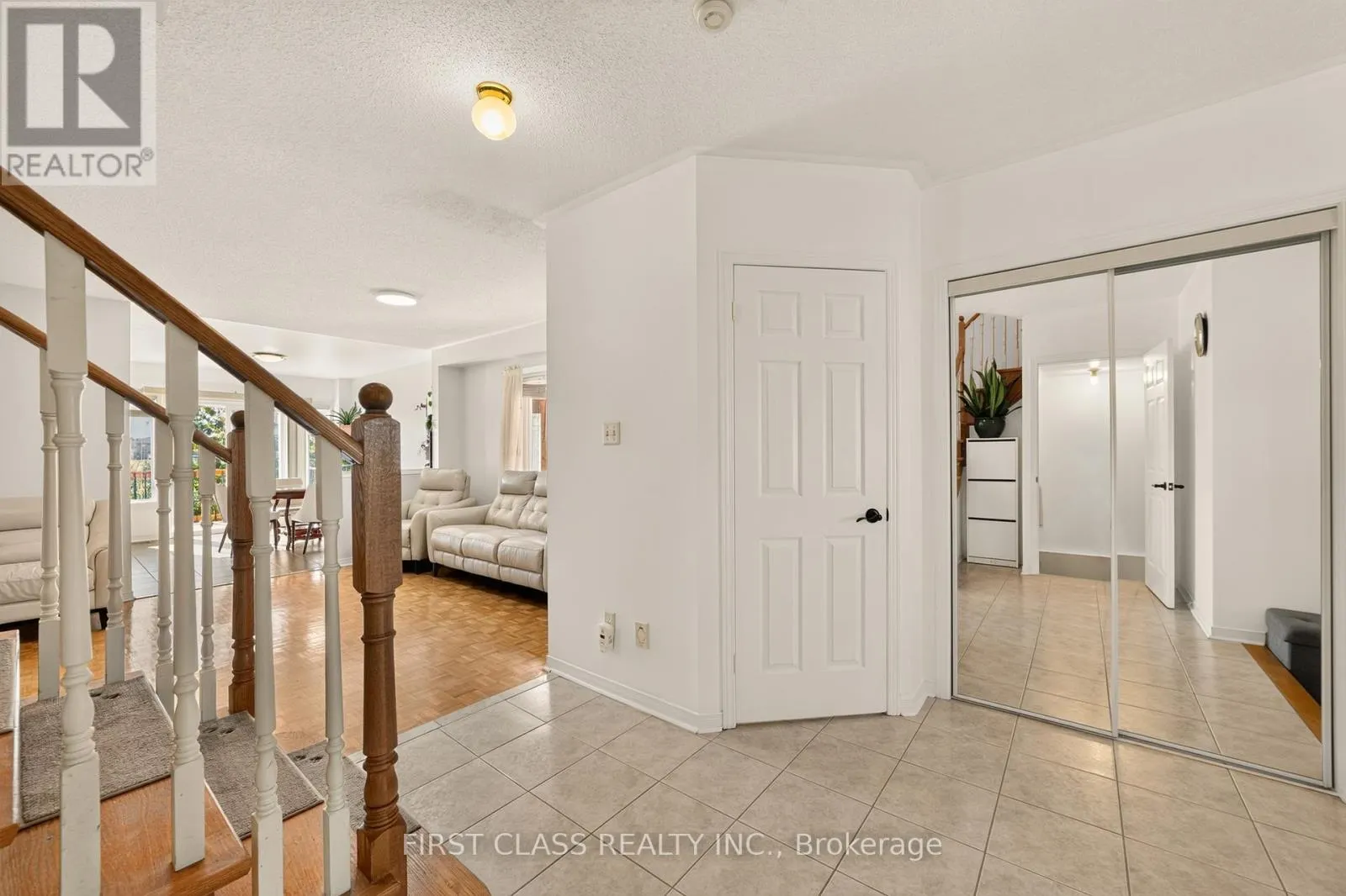 38 PACIFIC WIND CRESCENT