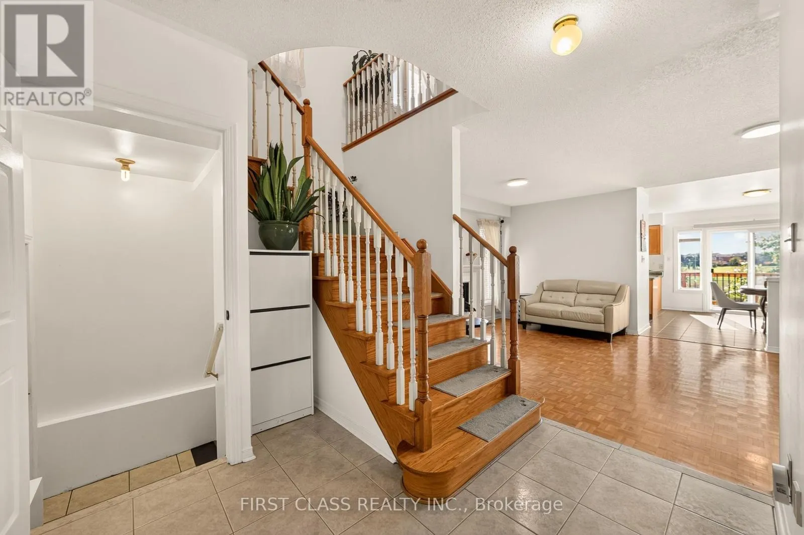 38 PACIFIC WIND CRESCENT