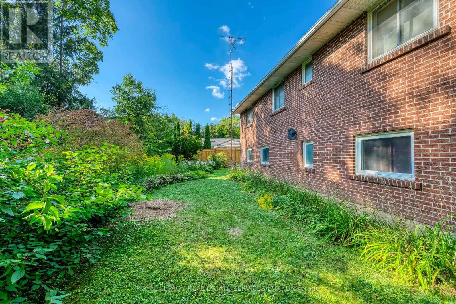 130 SOLINGATE DRIVE