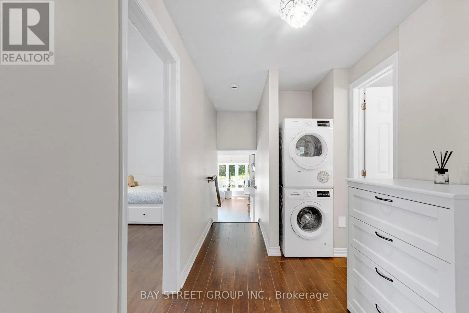 2283 DEVON ROAD