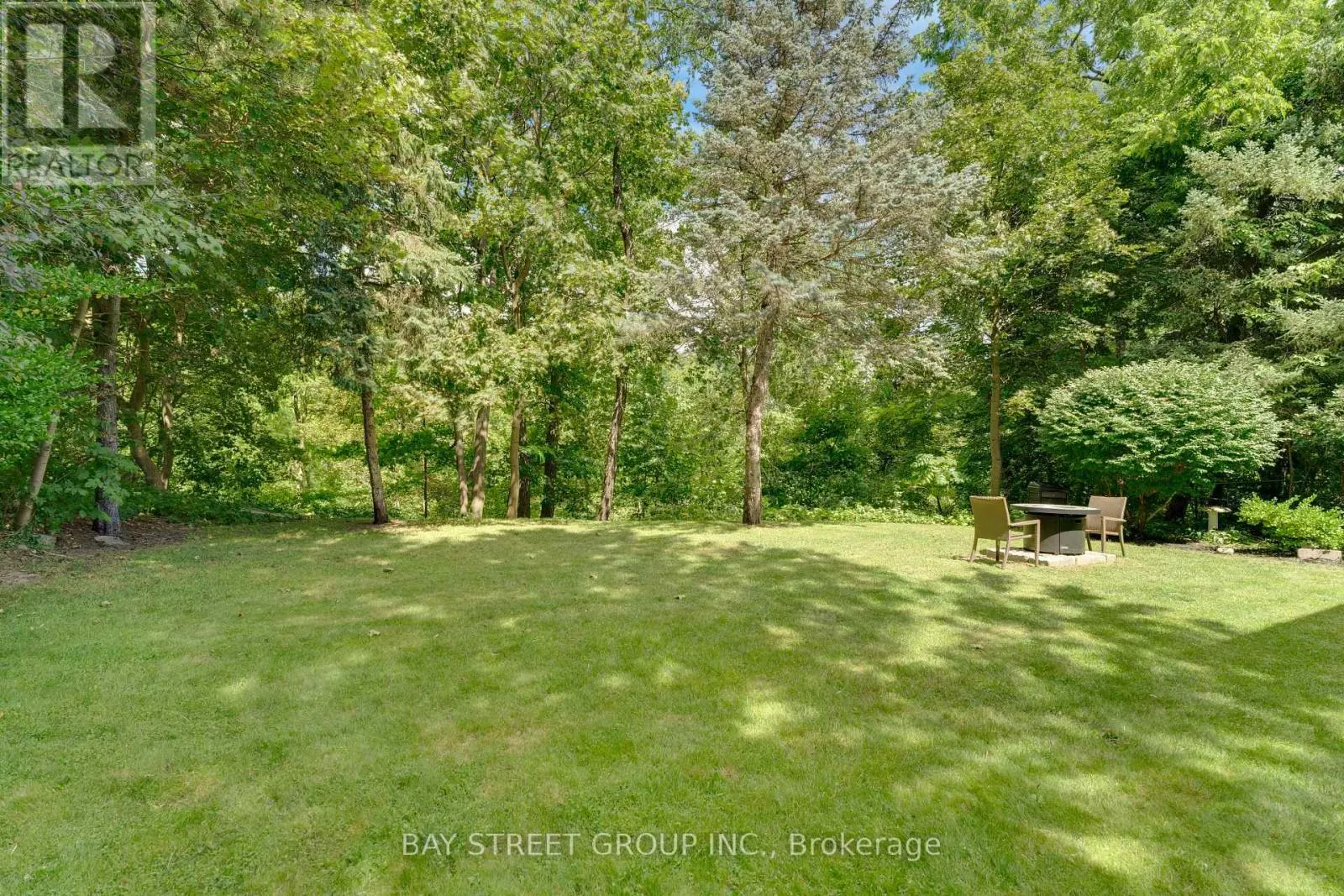 2283 DEVON ROAD