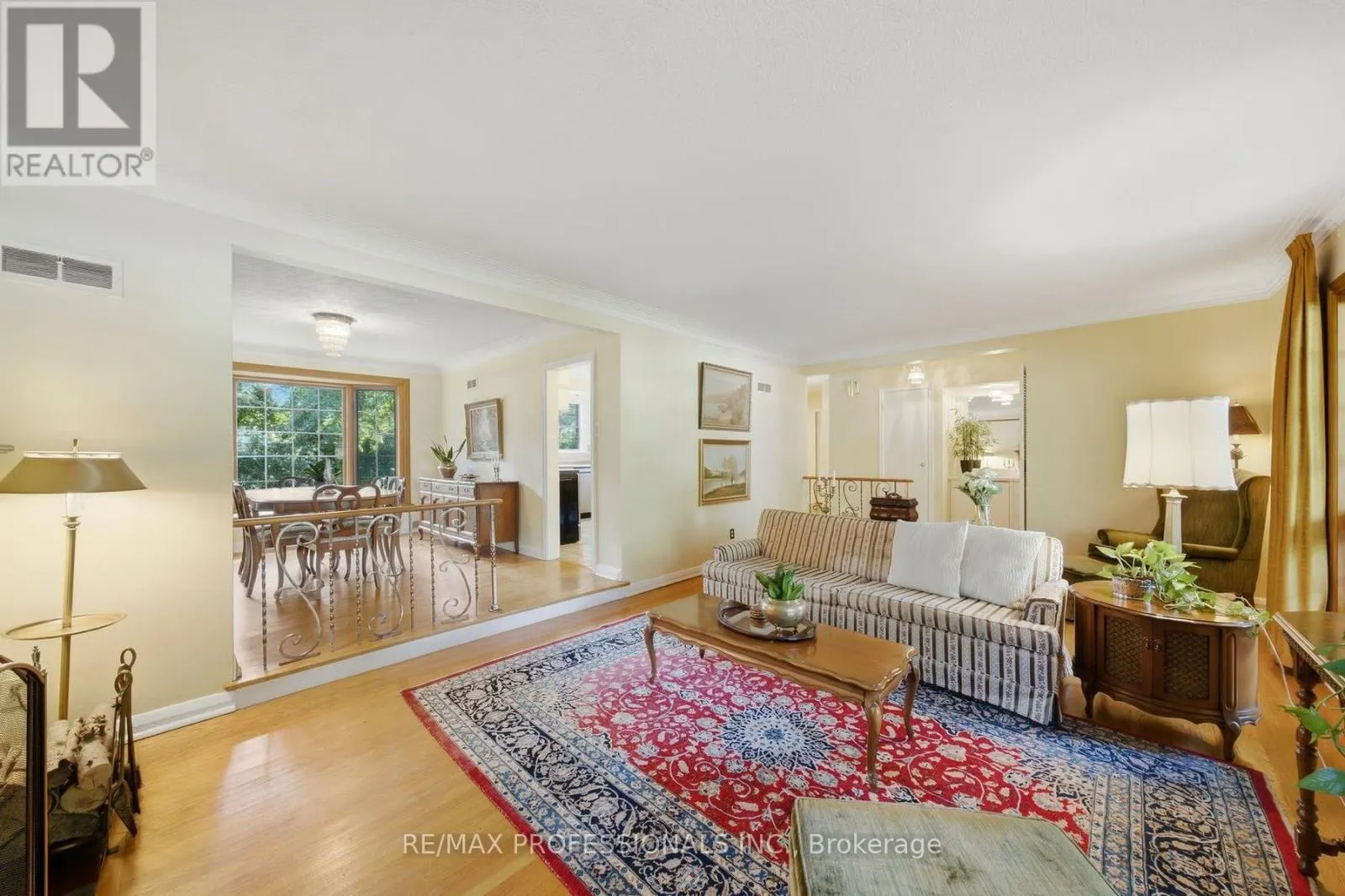 15 HARTFIELD COURT