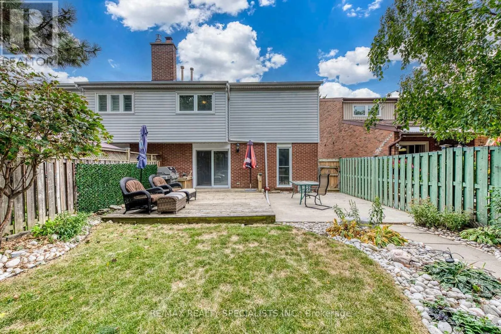 4089 BARBICAN DRIVE