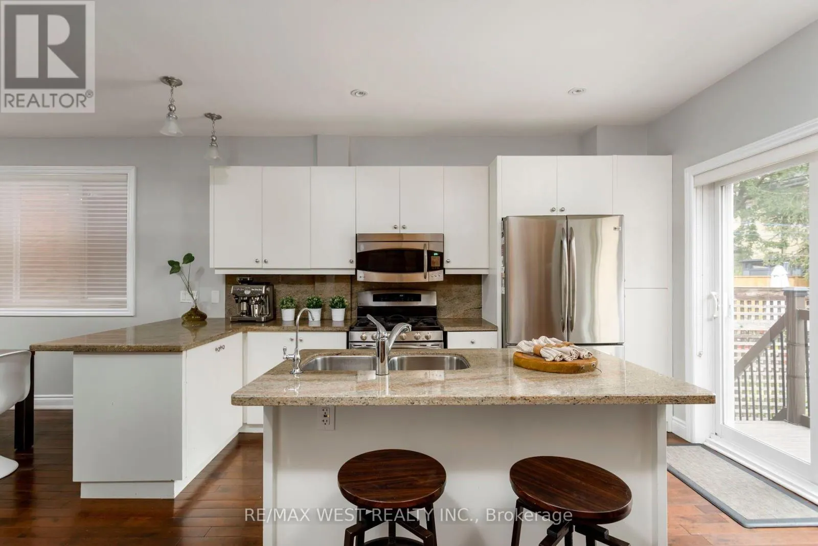 17A COWAN AVENUE