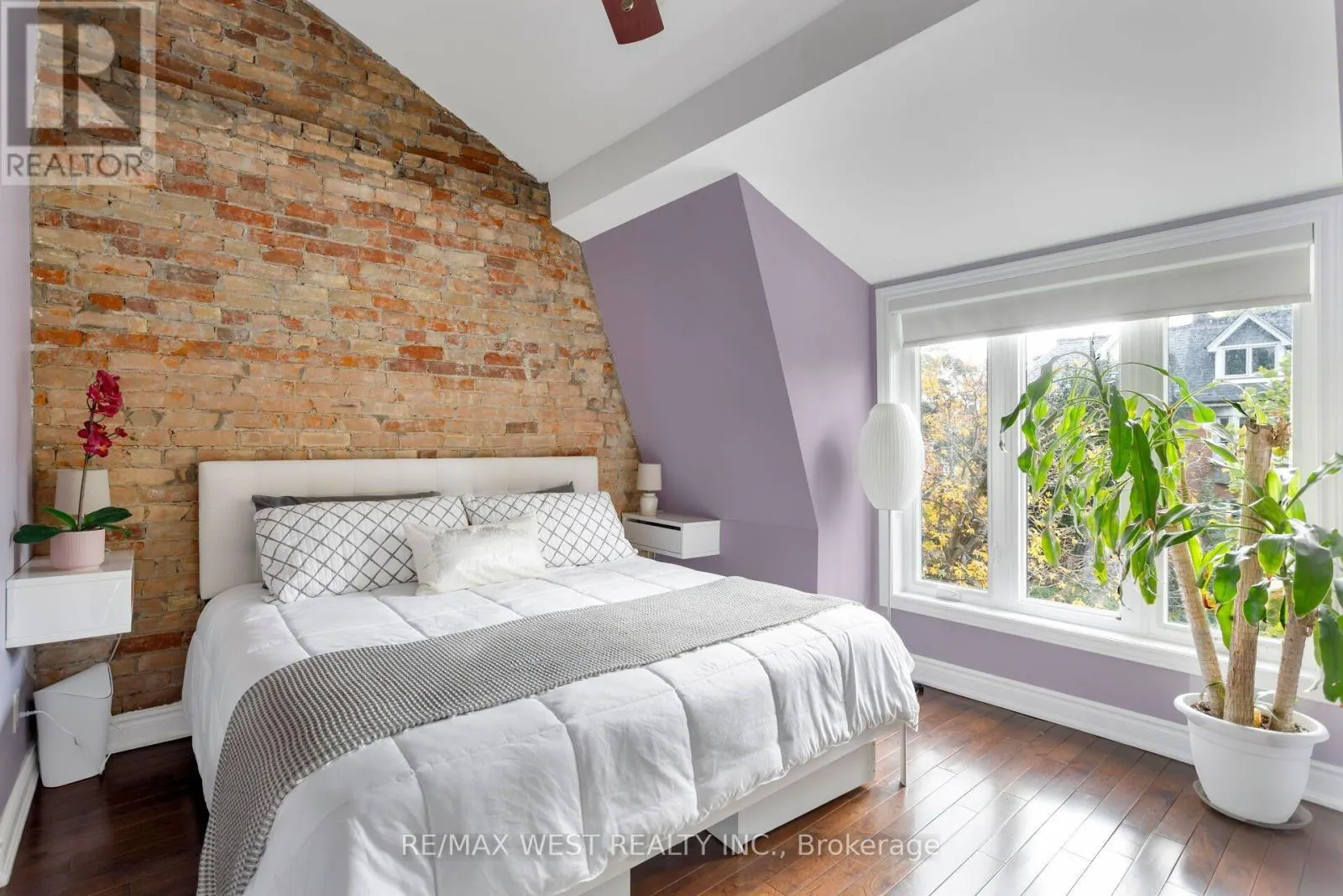 17A COWAN AVENUE