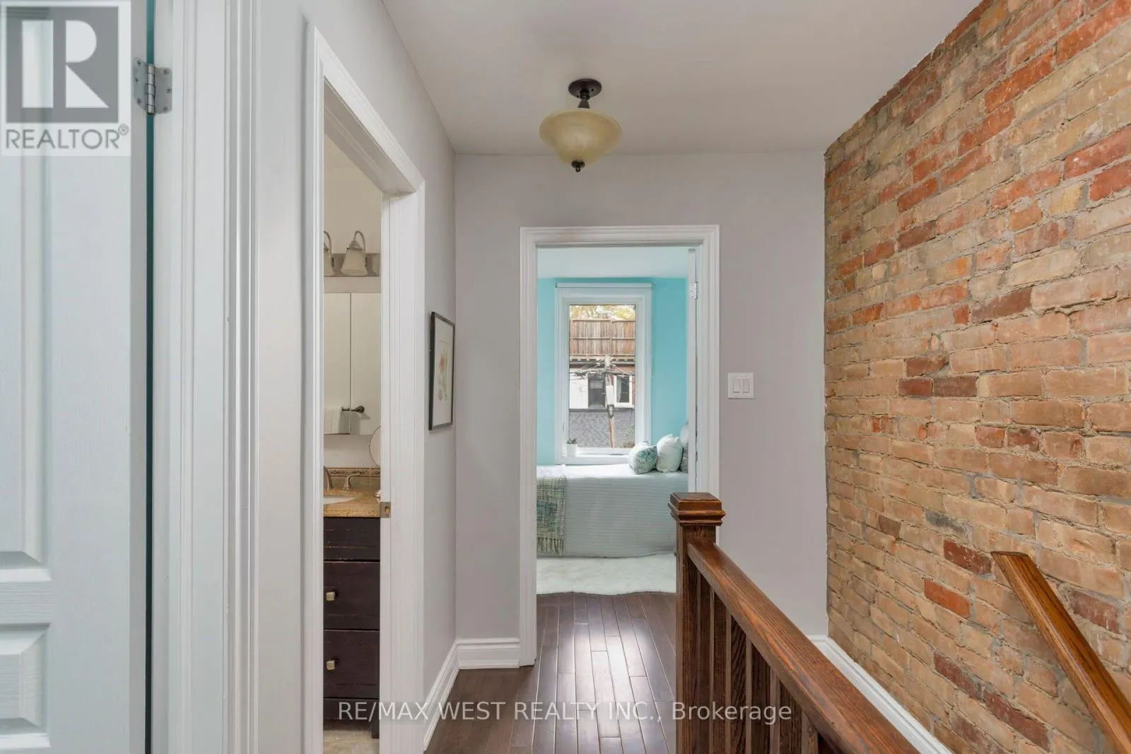 17A COWAN AVENUE