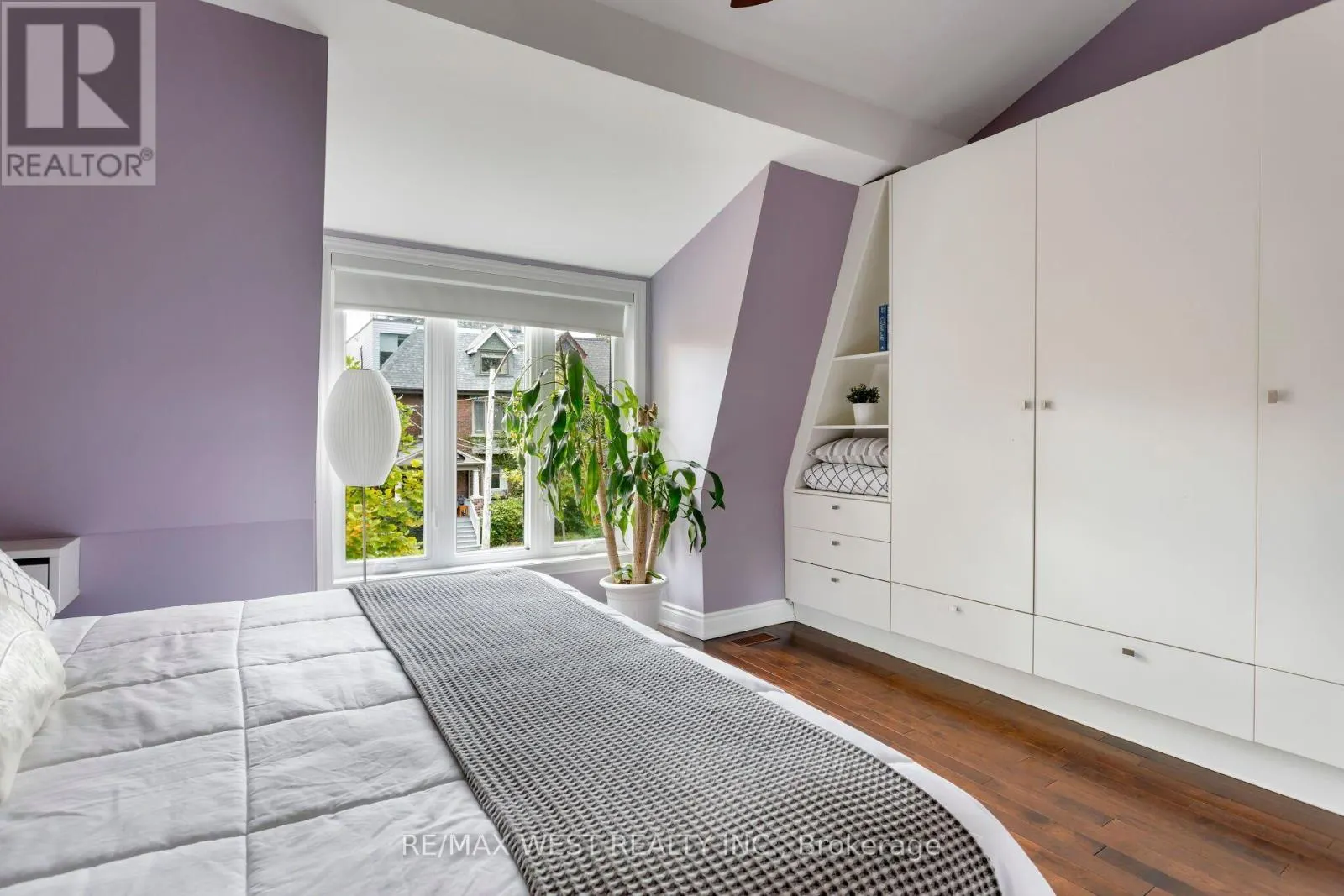 17A COWAN AVENUE