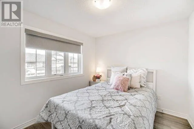 1528 CARR LANDING