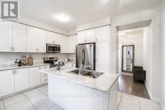 1528 CARR LANDING