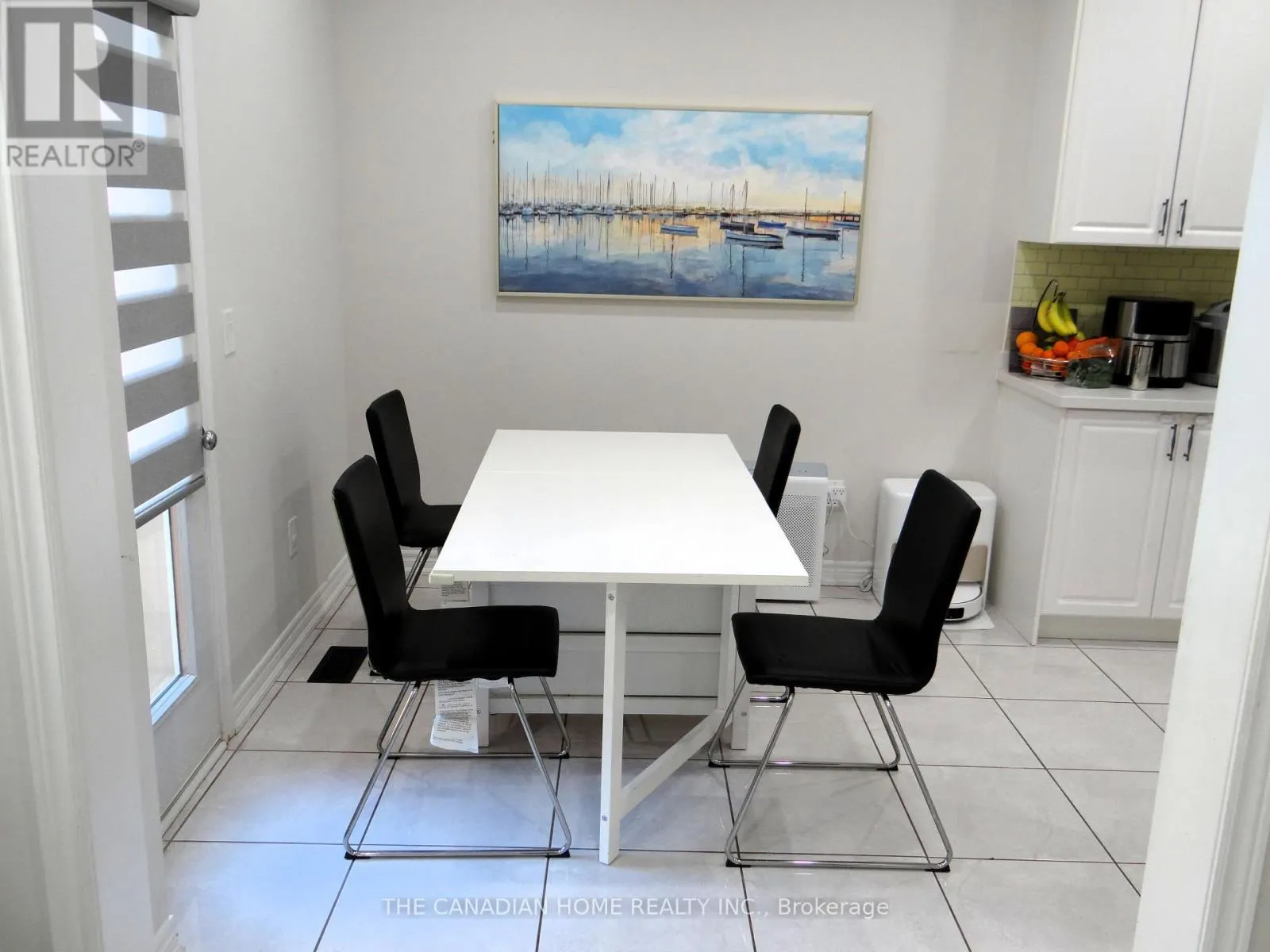 1528 CARR LANDING