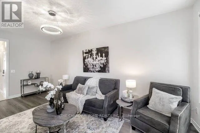 1528 CARR LANDING
