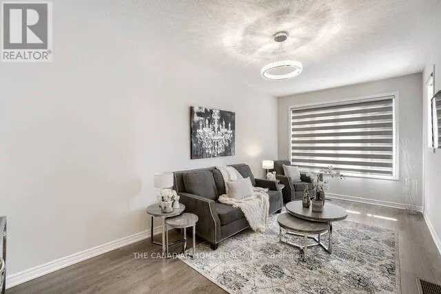 1528 CARR LANDING
