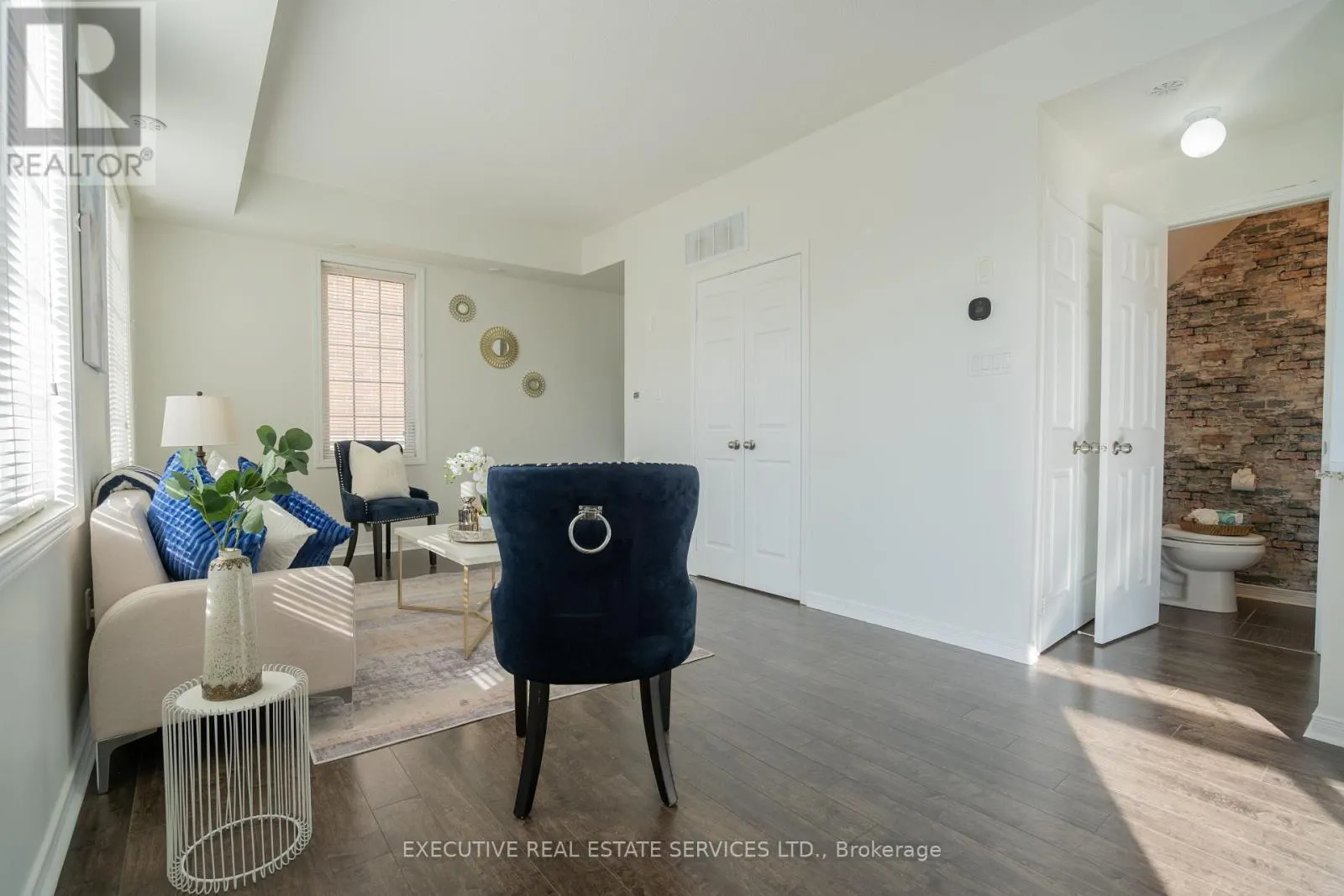 10 - 180 HOWDEN BOULEVARD
