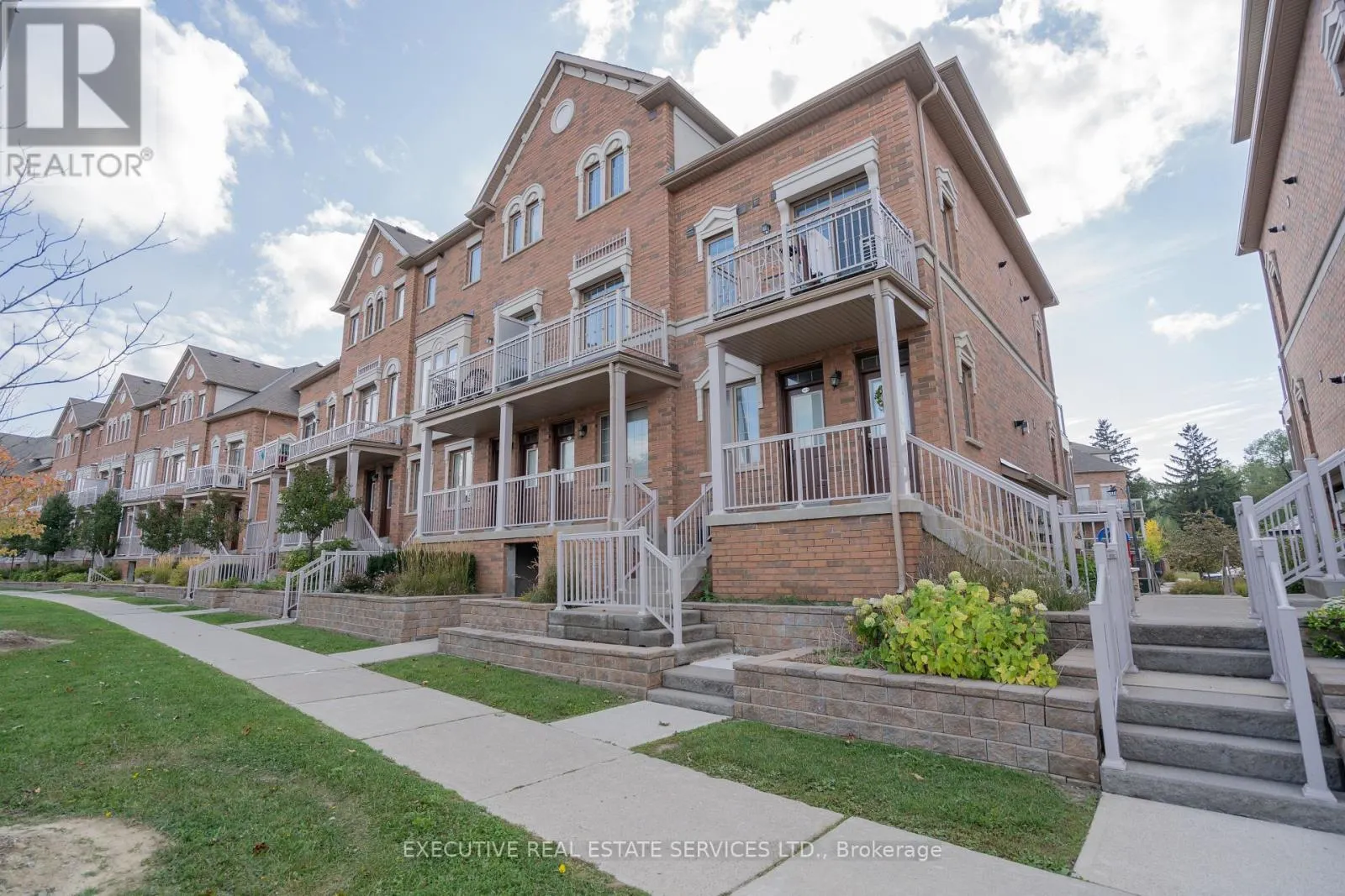 10 - 180 HOWDEN BOULEVARD