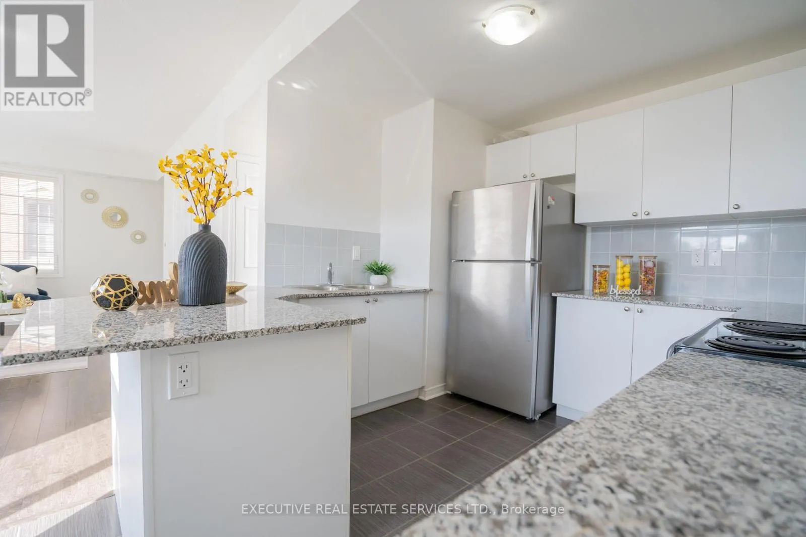 10 - 180 HOWDEN BOULEVARD