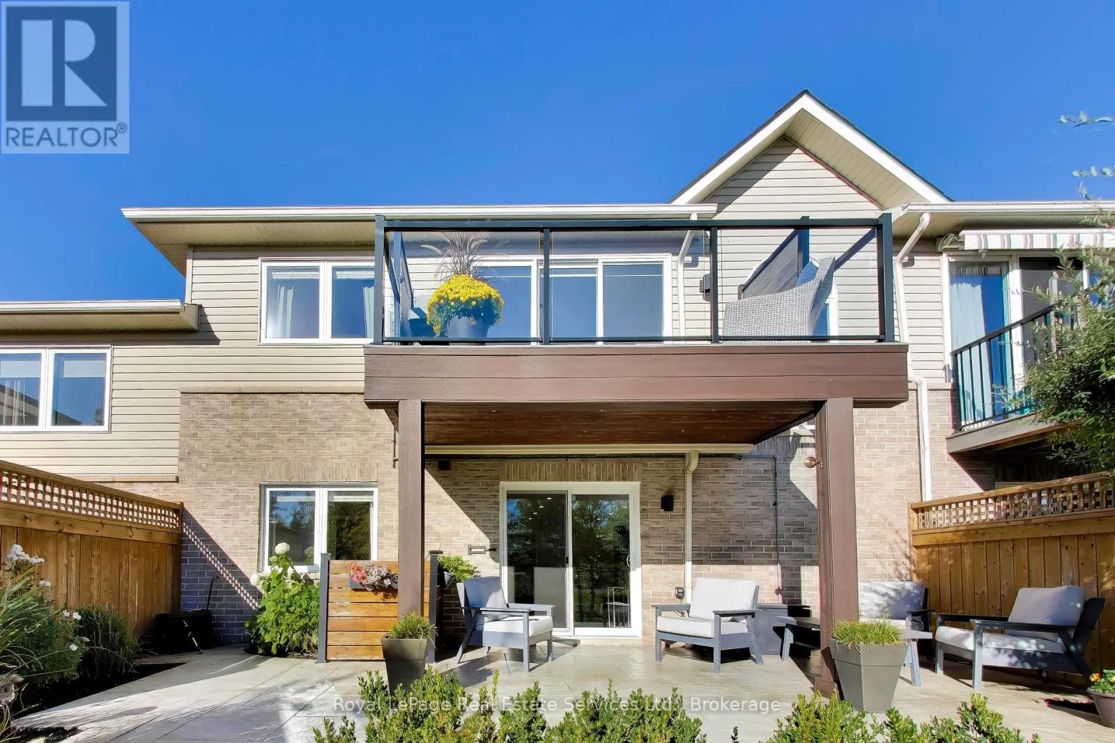29 - 4241 SARAZEN DRIVE #29
