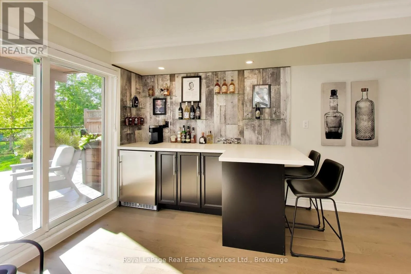 29 - 4241 SARAZEN DRIVE #29