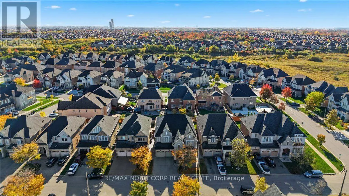 14 SOLSTICE STREET