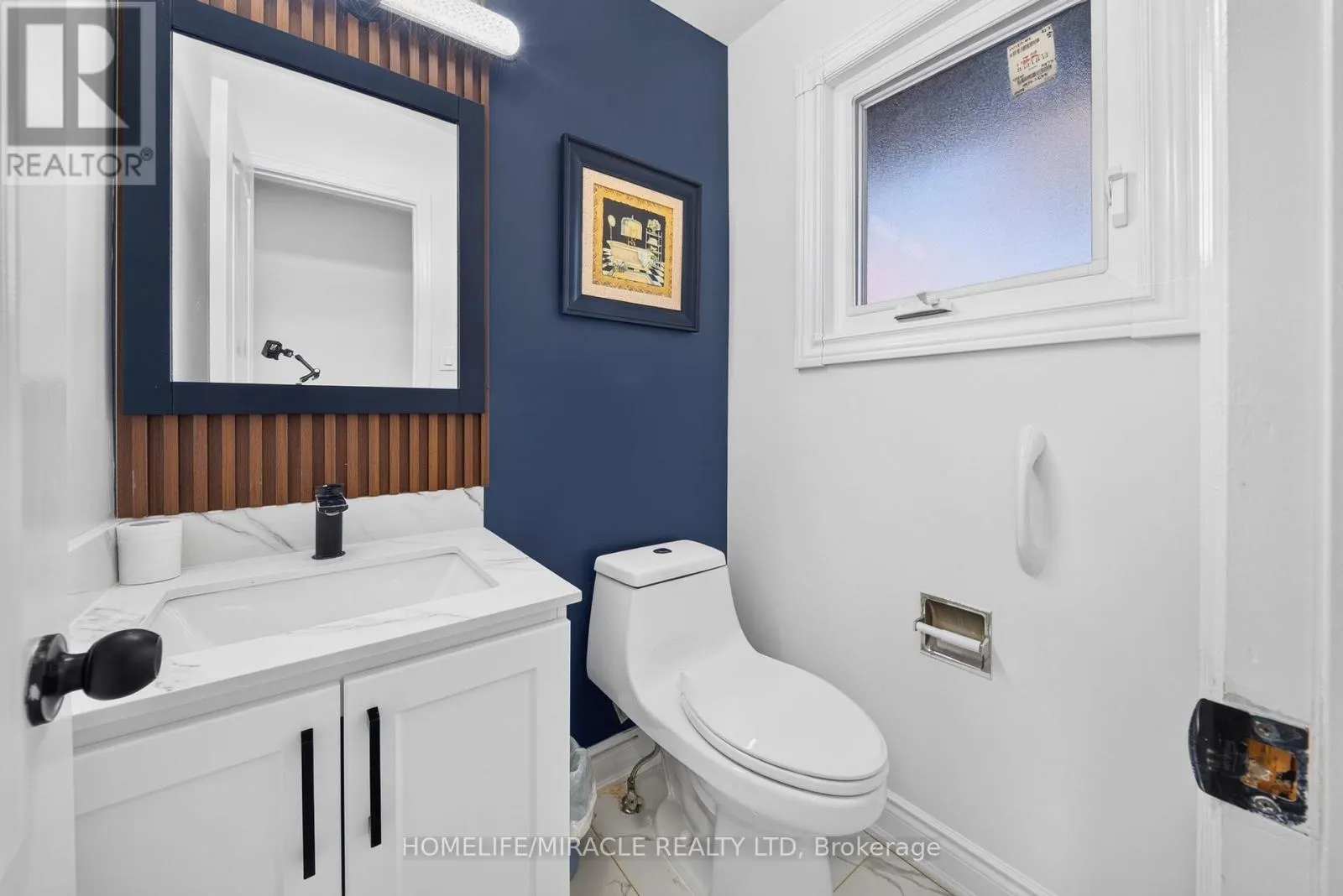 3034 RUNCORN ROW