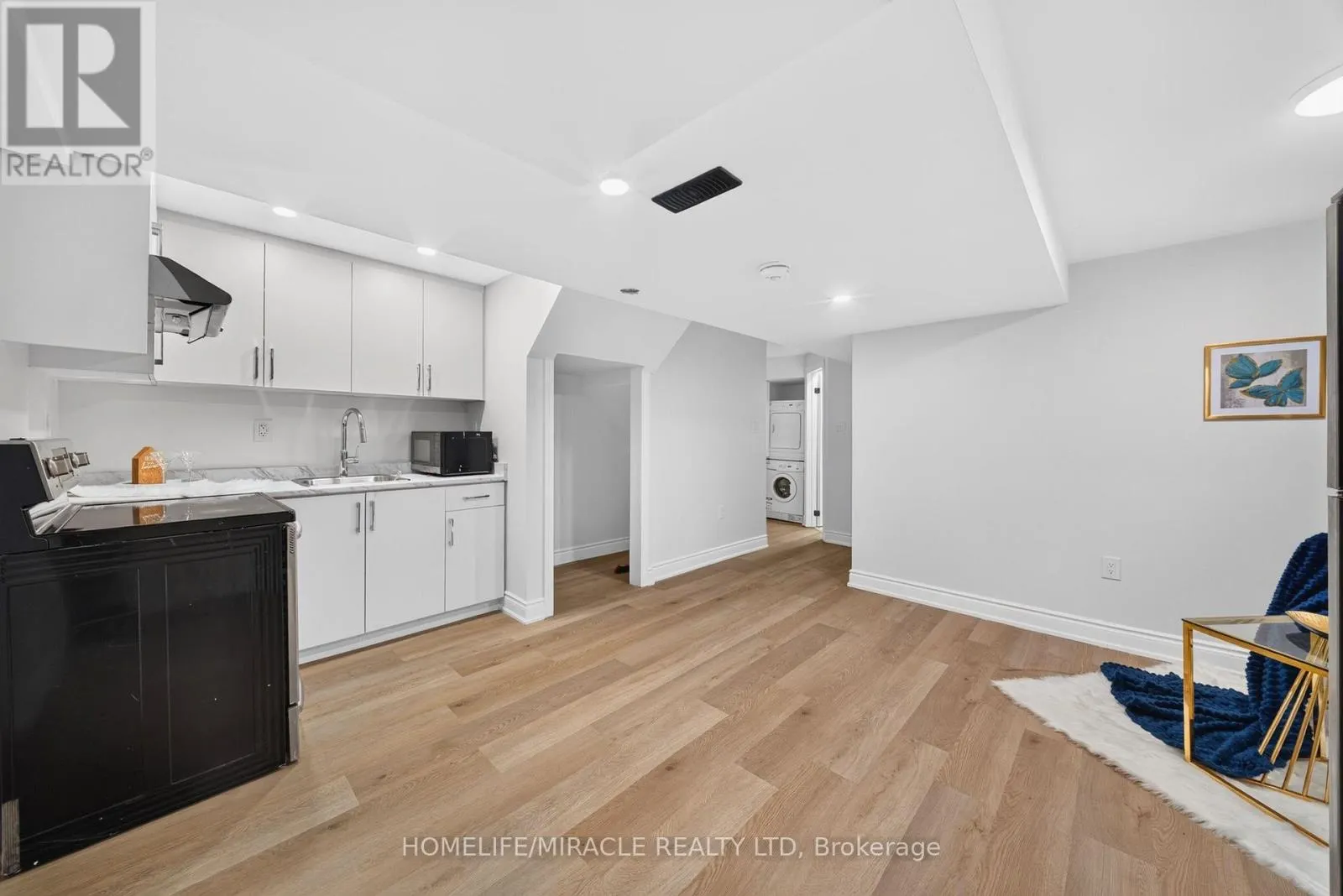 3034 RUNCORN ROW