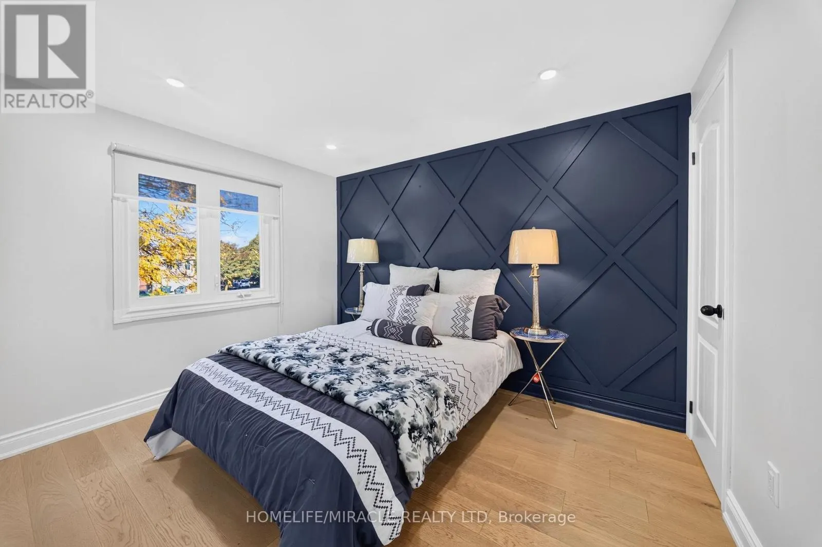 3034 RUNCORN ROW