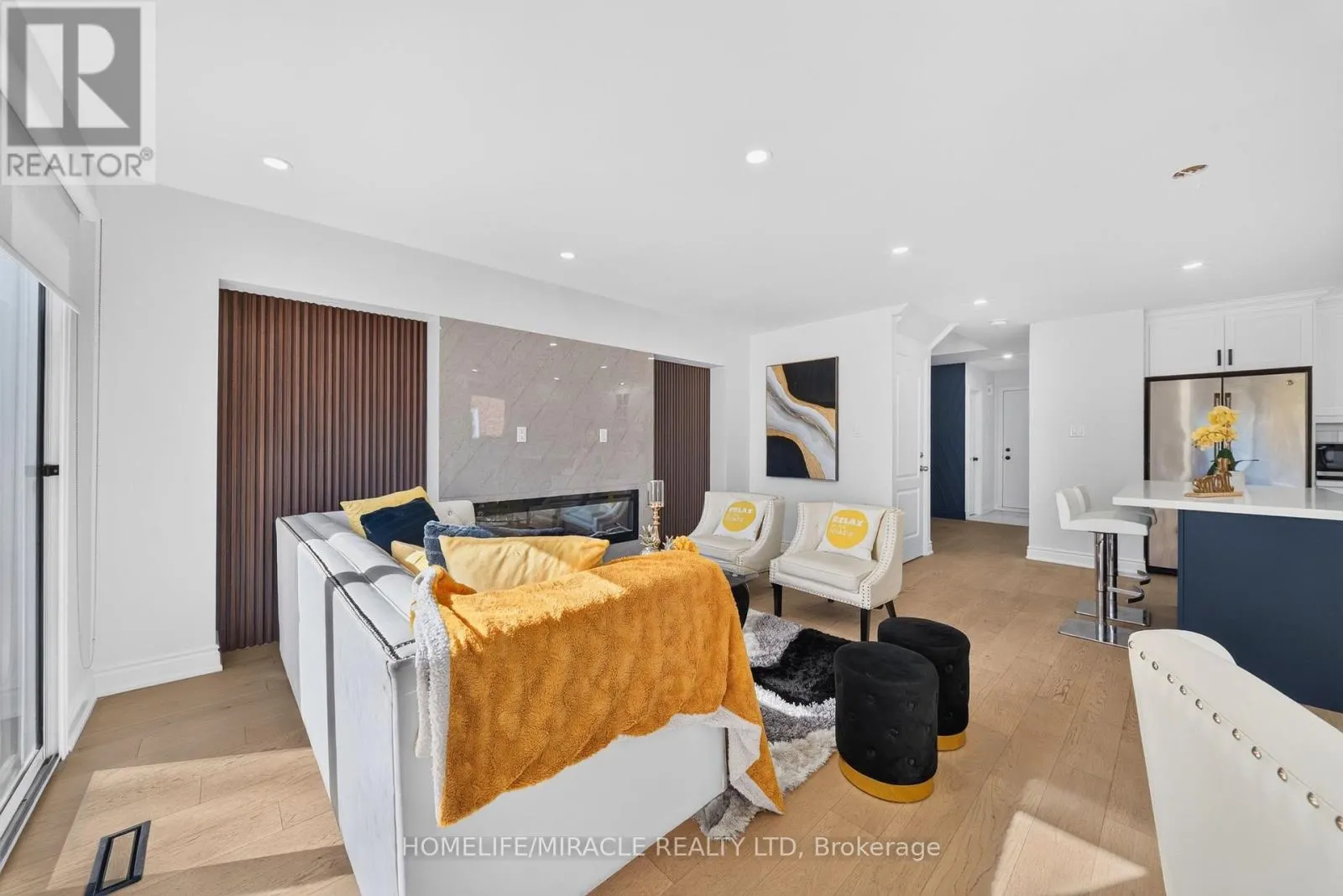 3034 RUNCORN ROW