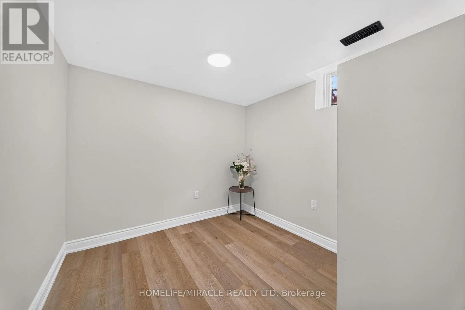 3034 RUNCORN ROW