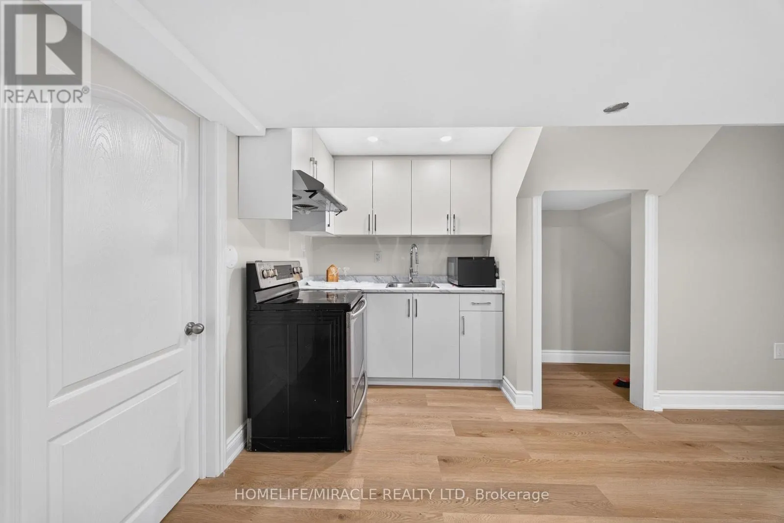 3034 RUNCORN ROW