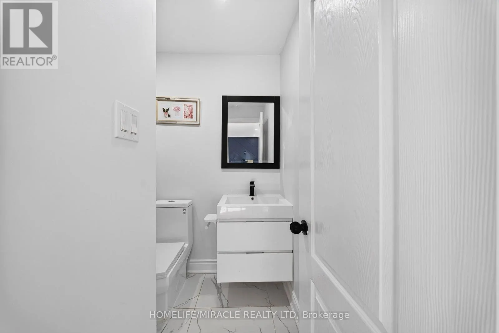 3034 RUNCORN ROW
