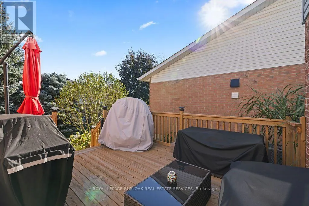 4114 PINCAY OAKS LANE