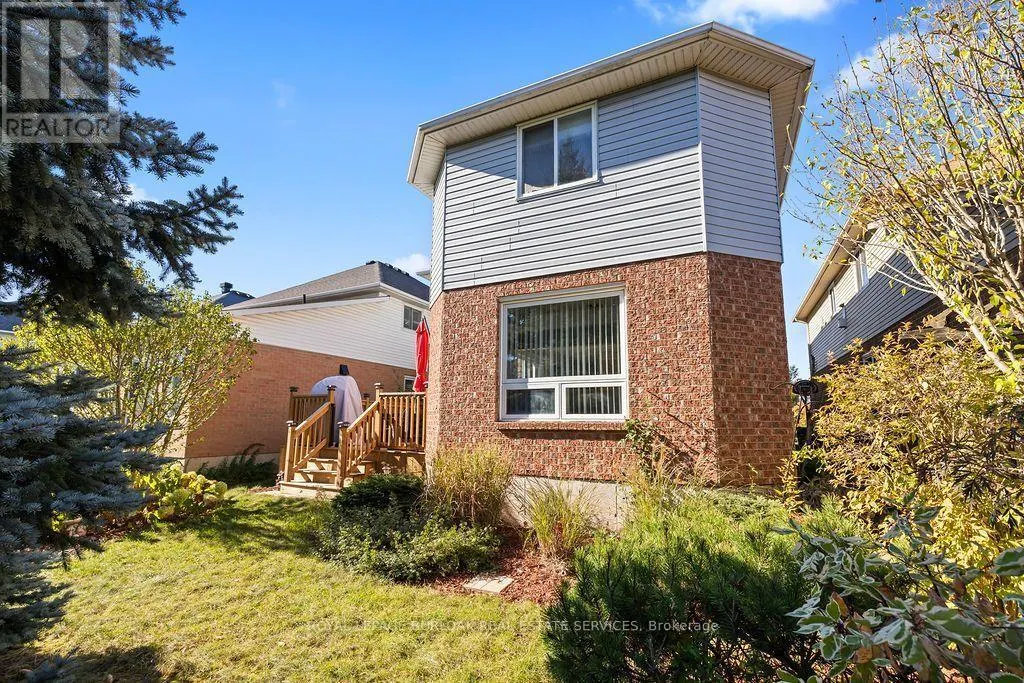 4114 PINCAY OAKS LANE