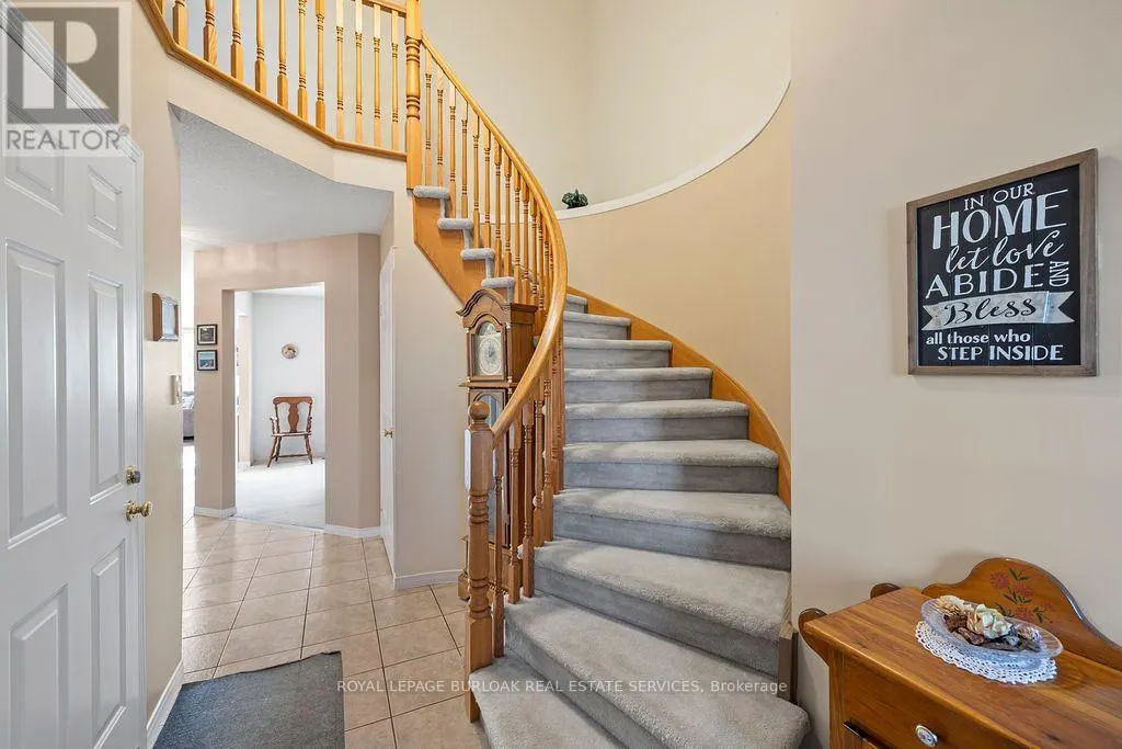 4114 PINCAY OAKS LANE