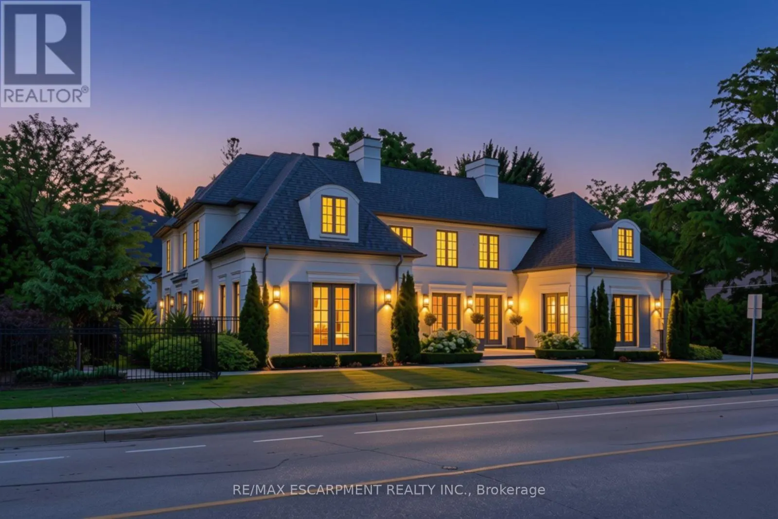 393 MAPLE GROVE DRIVE