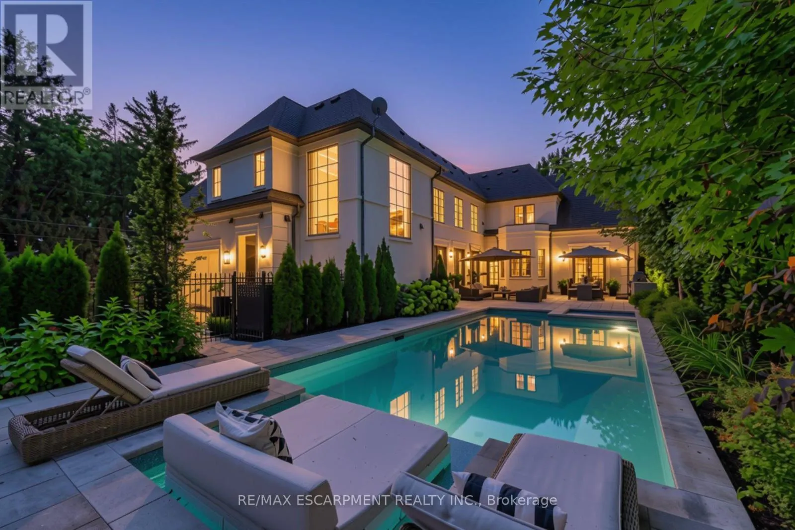 393 MAPLE GROVE DRIVE