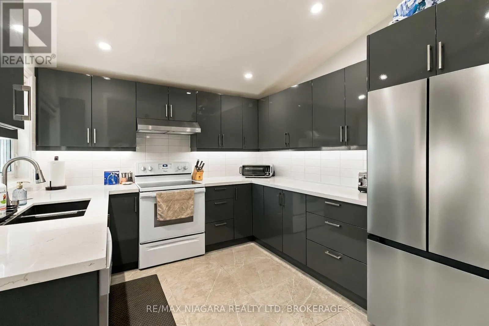 MAIN - 1852 TRUSCOTT DRIVE #Main