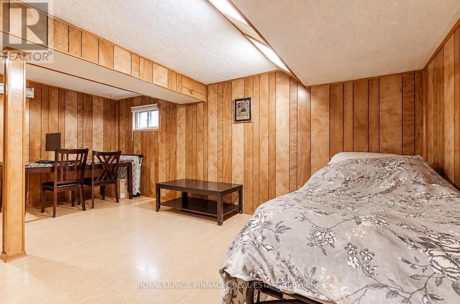 88 FLEETWOOD CRESCENT