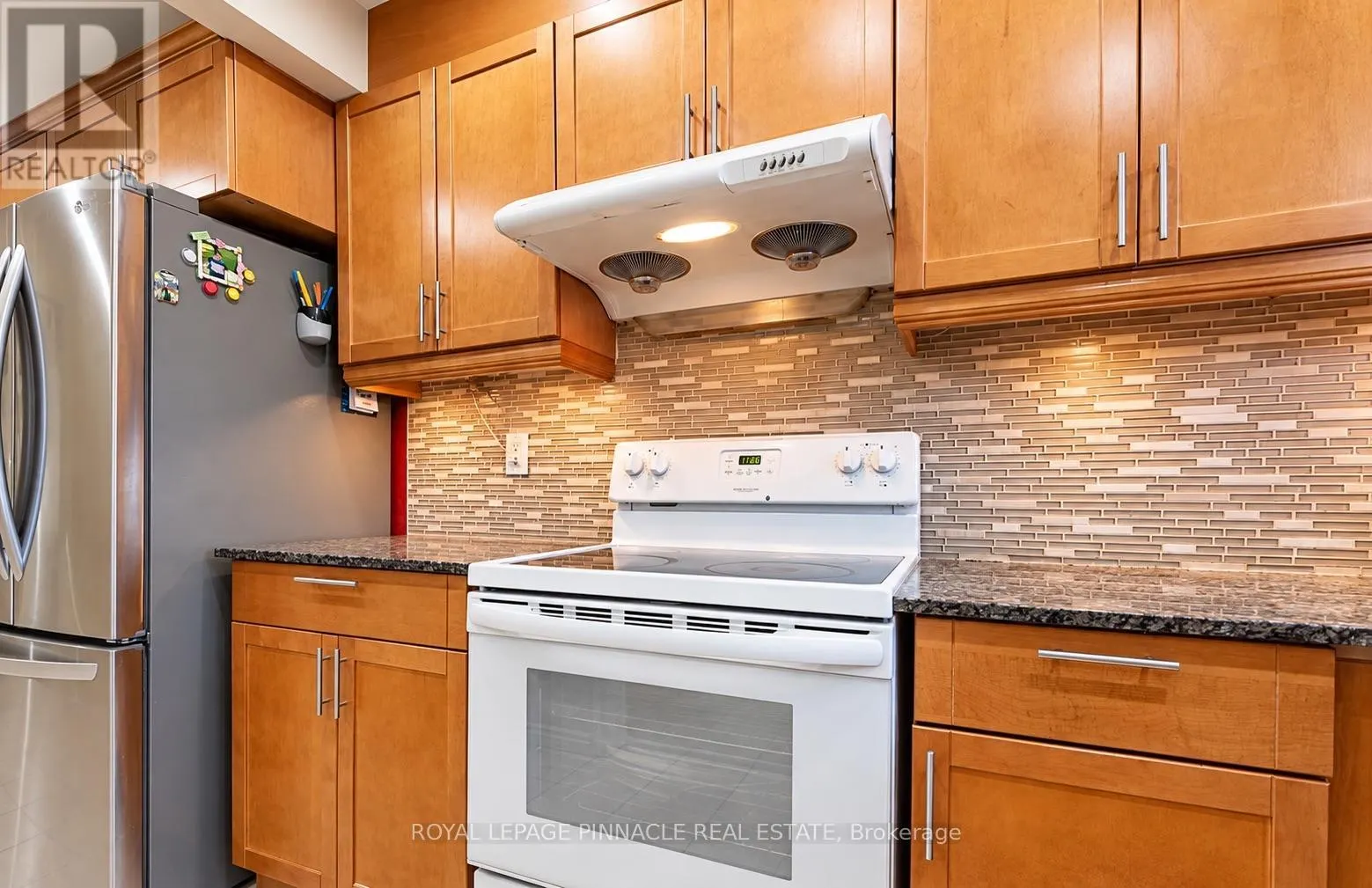 88 FLEETWOOD CRESCENT