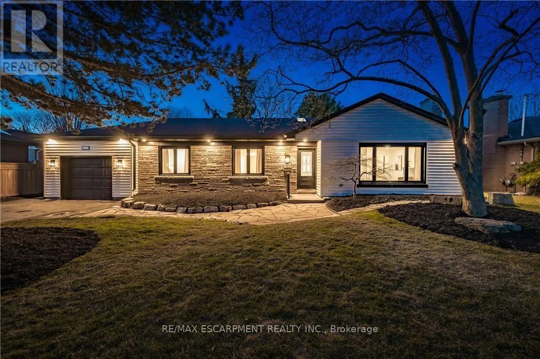 869 CONDOR DRIVE