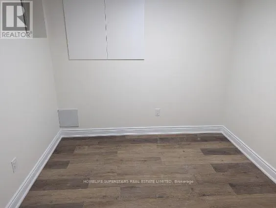 BASEMENT APARTMENT - 26 GLENMORE CRESCENT