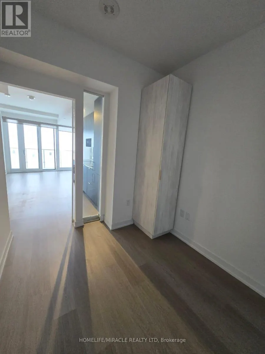 5106 - 3883 QUARTZ ROAD
