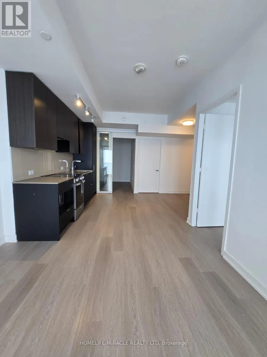 5106 - 3883 QUARTZ ROAD