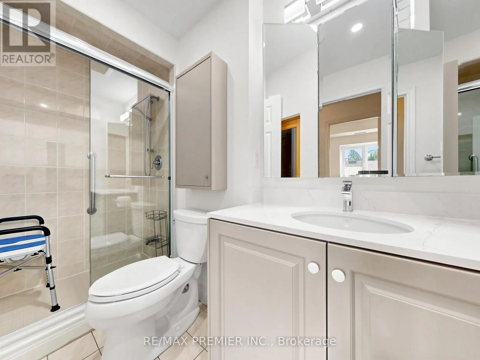 #301 - 30 ANGLESEY BOULEVARD